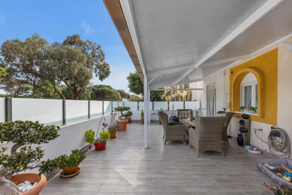 Herverkoop - Villa - Guardamar del Segura - Urbanizaciones