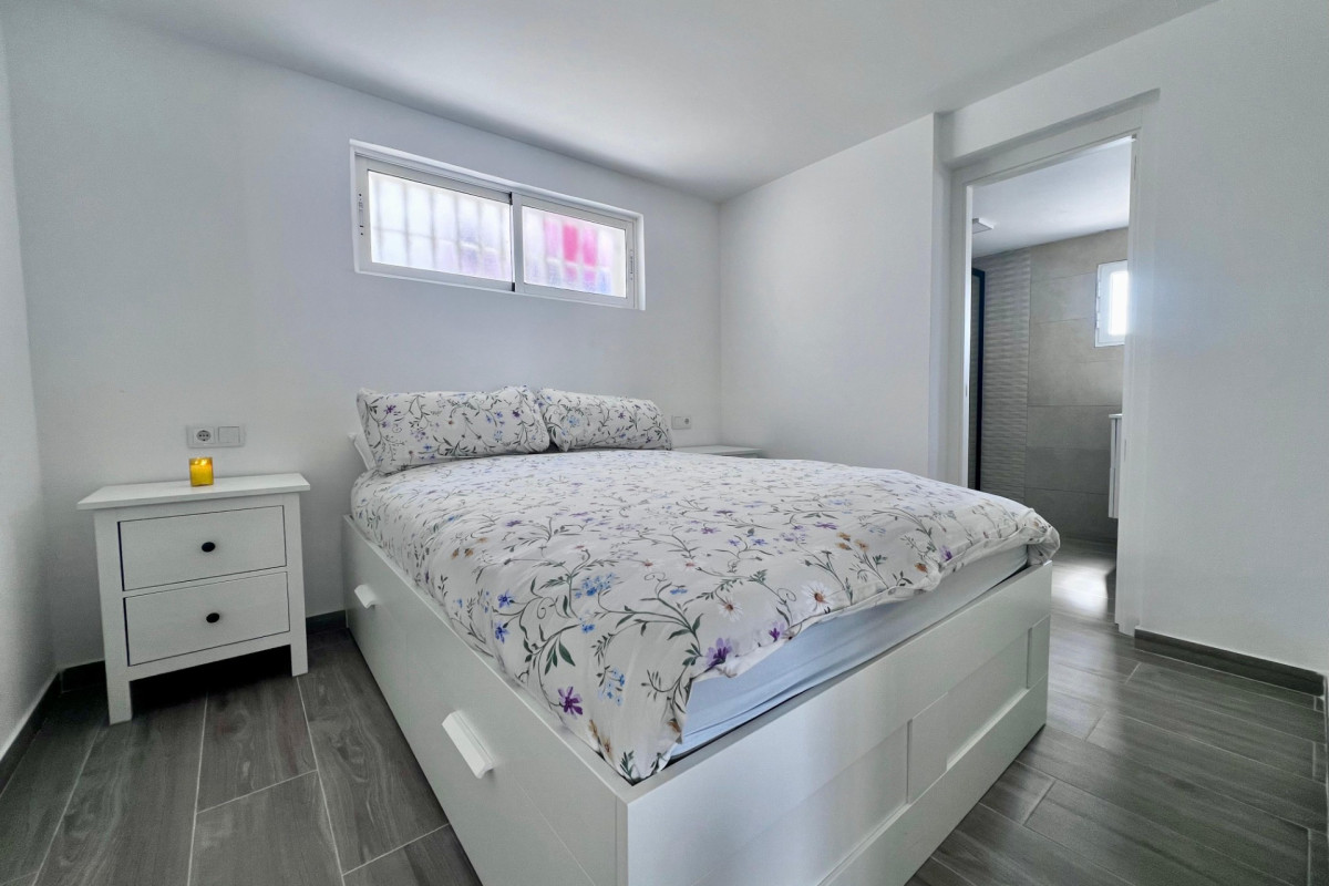 Herverkoop - Villa - San Miguel de Salinas - Las filipinas