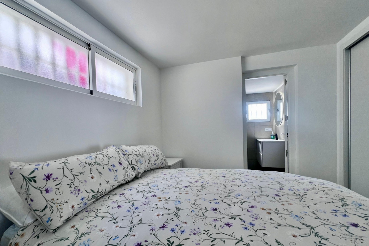 Herverkoop - Villa - San Miguel de Salinas - Las filipinas