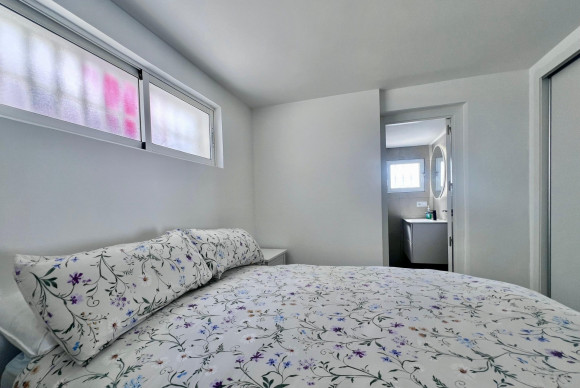 Herverkoop - Villa - San Miguel de Salinas - Las filipinas