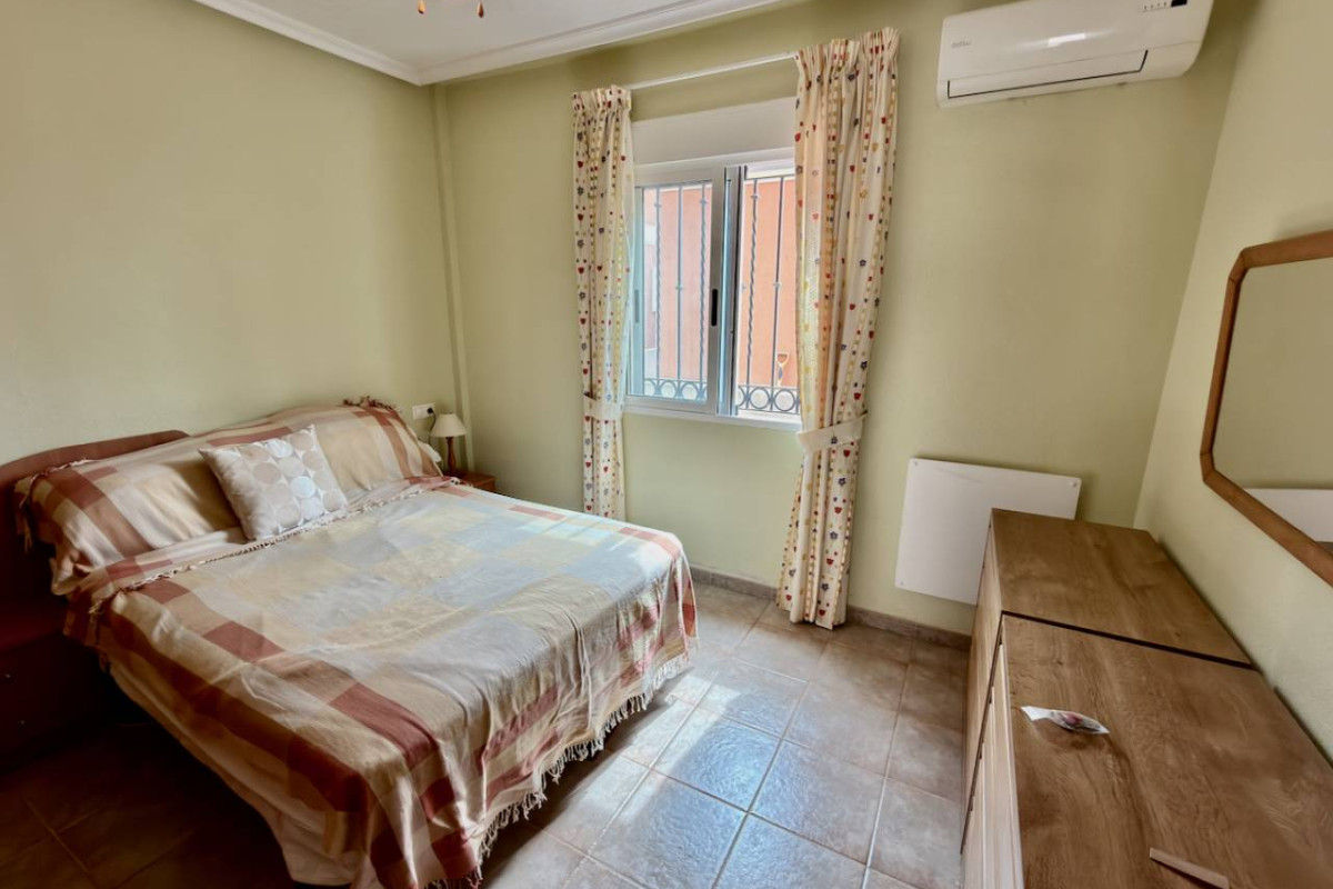 Herverkoop - Villa - Guardamar del Segura