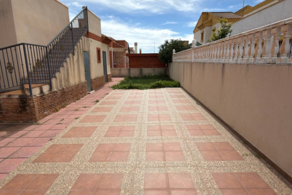 Herverkoop - Villa - Guardamar del Segura