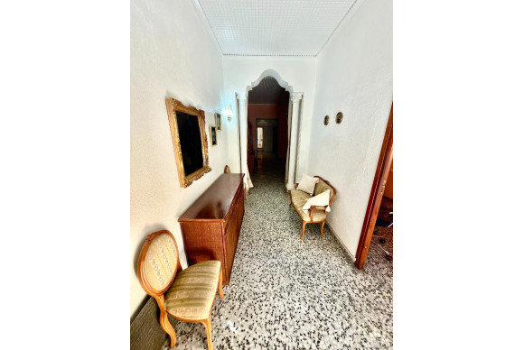 Resale - Casa de Pueblo - Vergel