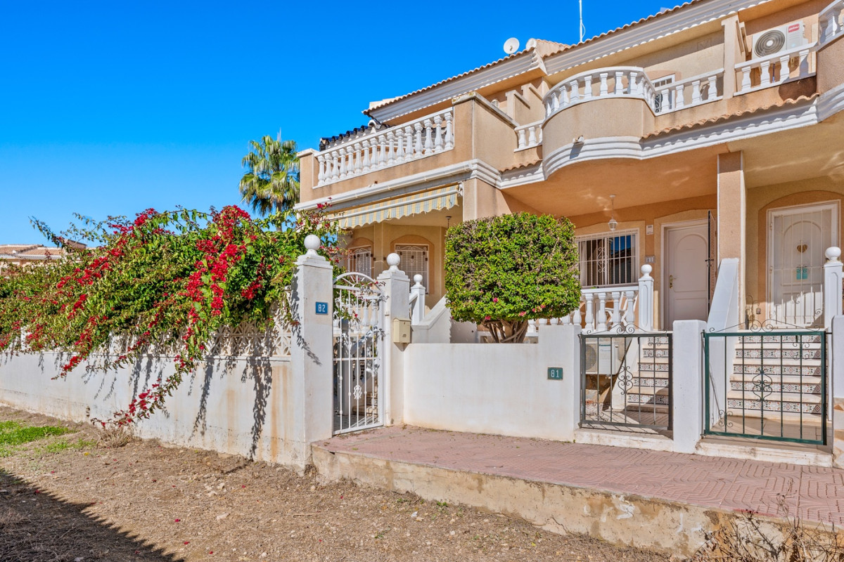 Resale - Townhouse - Ciudad Quesada - Doña Pepa