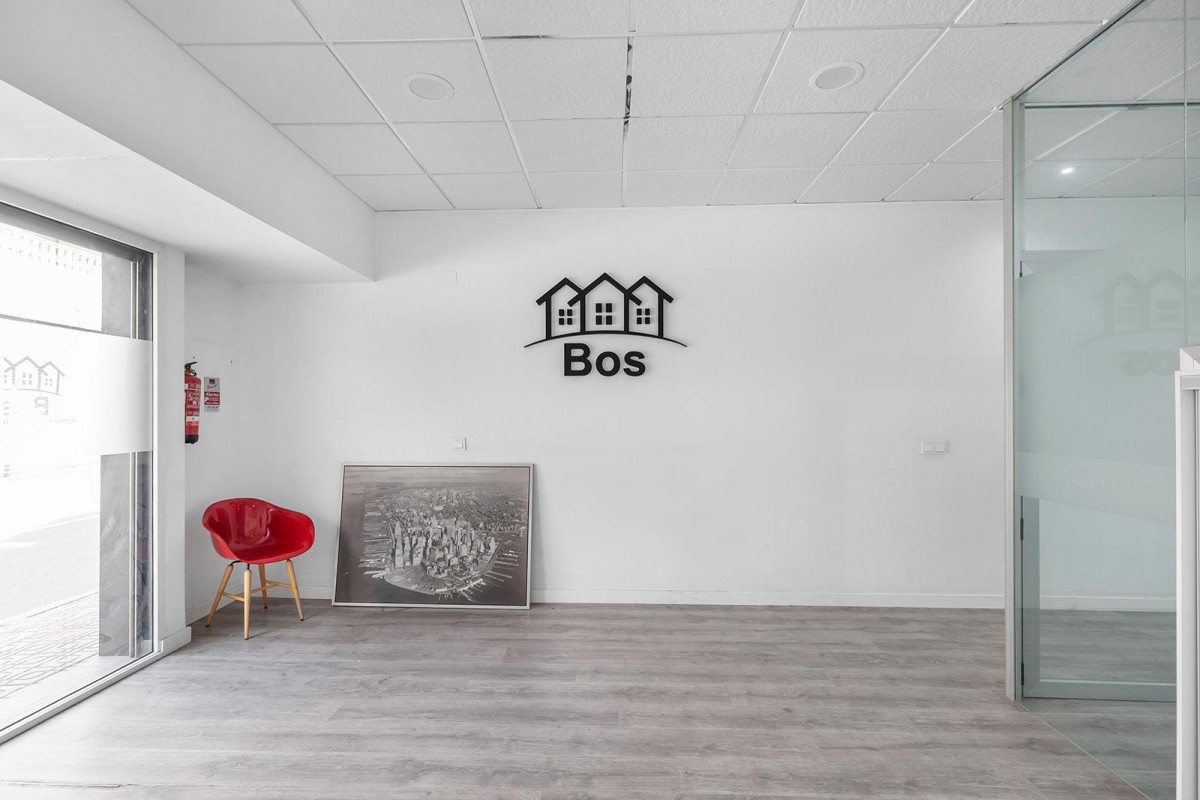 Herverkoop - Winkelruimte te koop - Torrevieja - La Mata pueblo