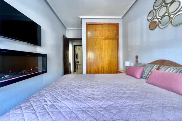 Herverkoop - Appartement  - Torrevieja - Acequion