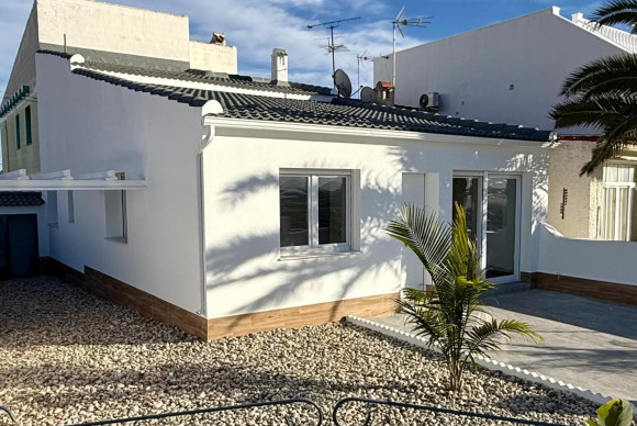 Resale - Semi Detached Villa - Ciudad Quesada - Rojales
