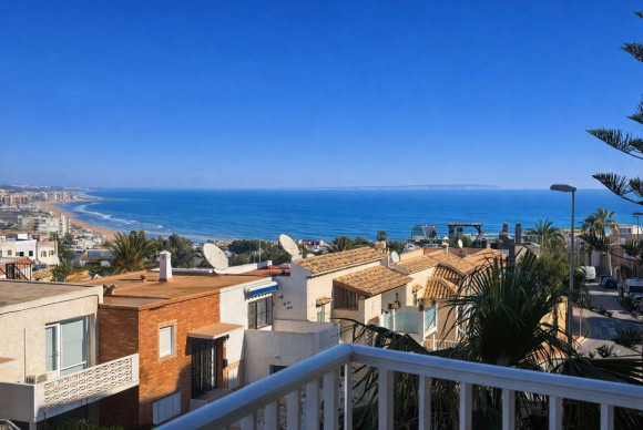 Reventa - Apartamento / piso - Torrevieja - La Mata