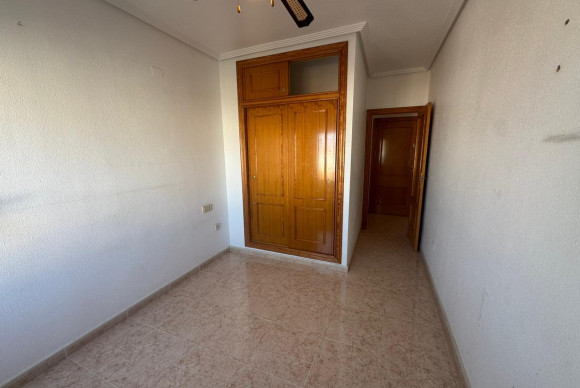 Reventa - Apartamento / piso - Torrevieja - La Mata