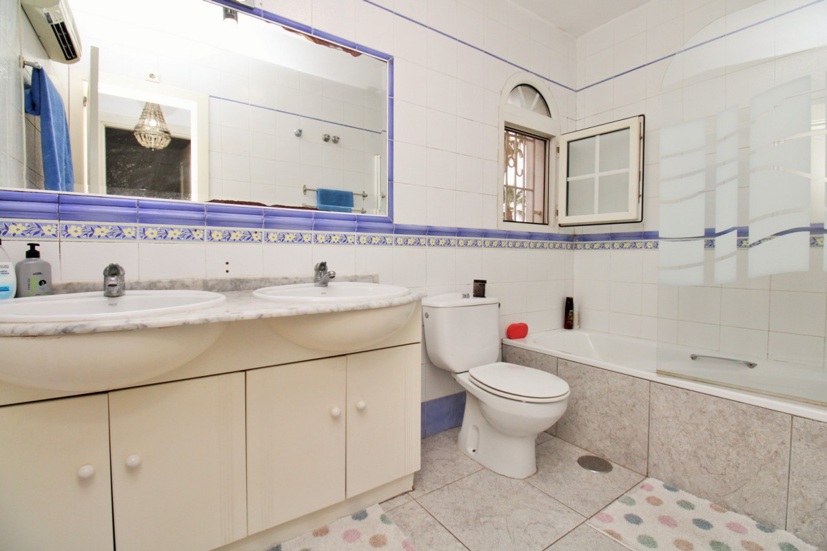 Reventa - Adosado - Villamartin - Los Dolses