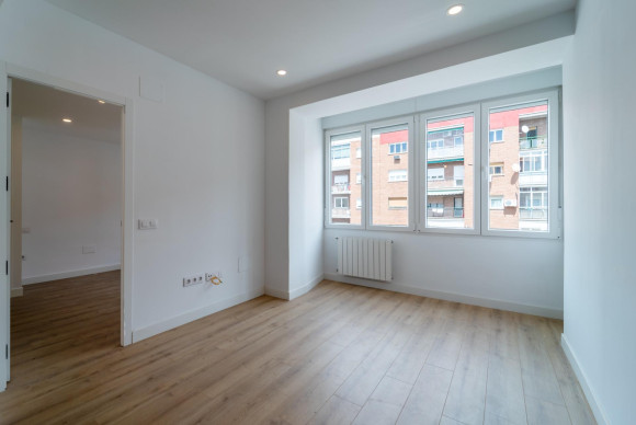 Reventa - Apartamento / piso - Madrid - Palos de Moguer