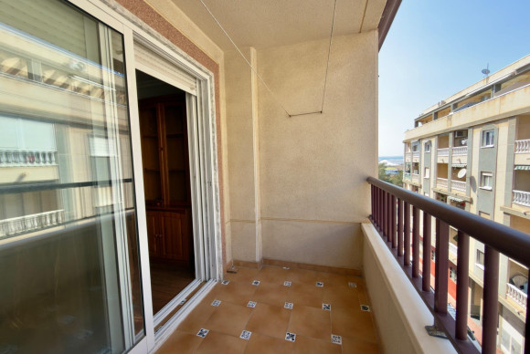 Reventa - Apartamento / piso - Torrevieja - Torrevieja - Centre
