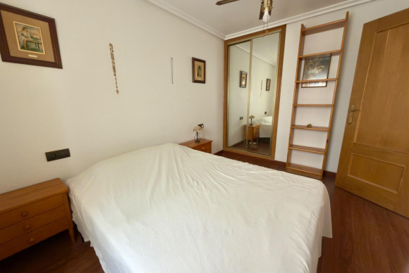 Reventa - Apartamento / piso - Torrevieja - Torrevieja - Centre