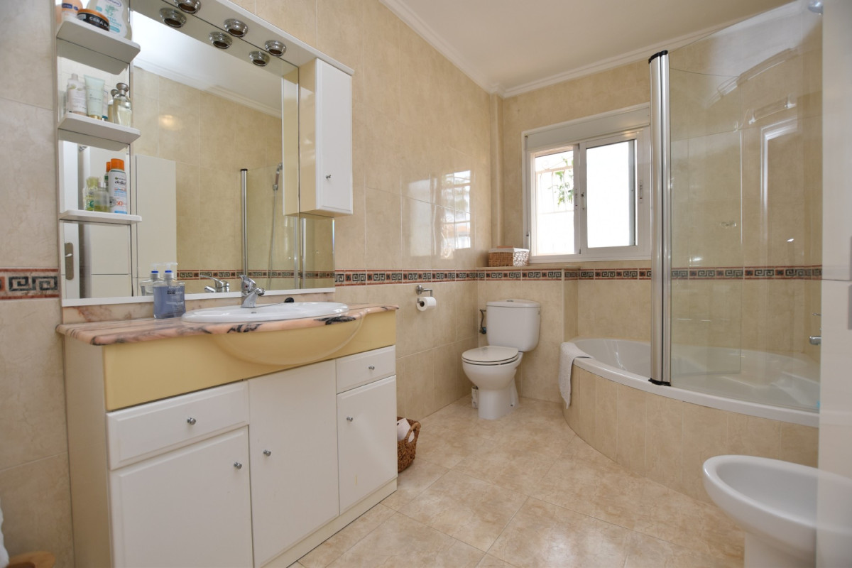 Resale - Townhouse - Ciudad Quesada - Doña Pepa