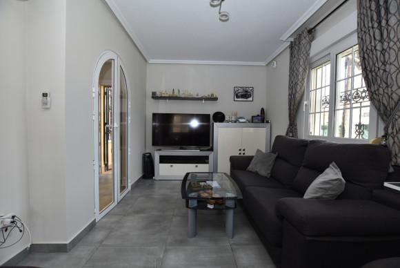 Reventa - Detached Villa - Orihuela Costa - Los Dolses