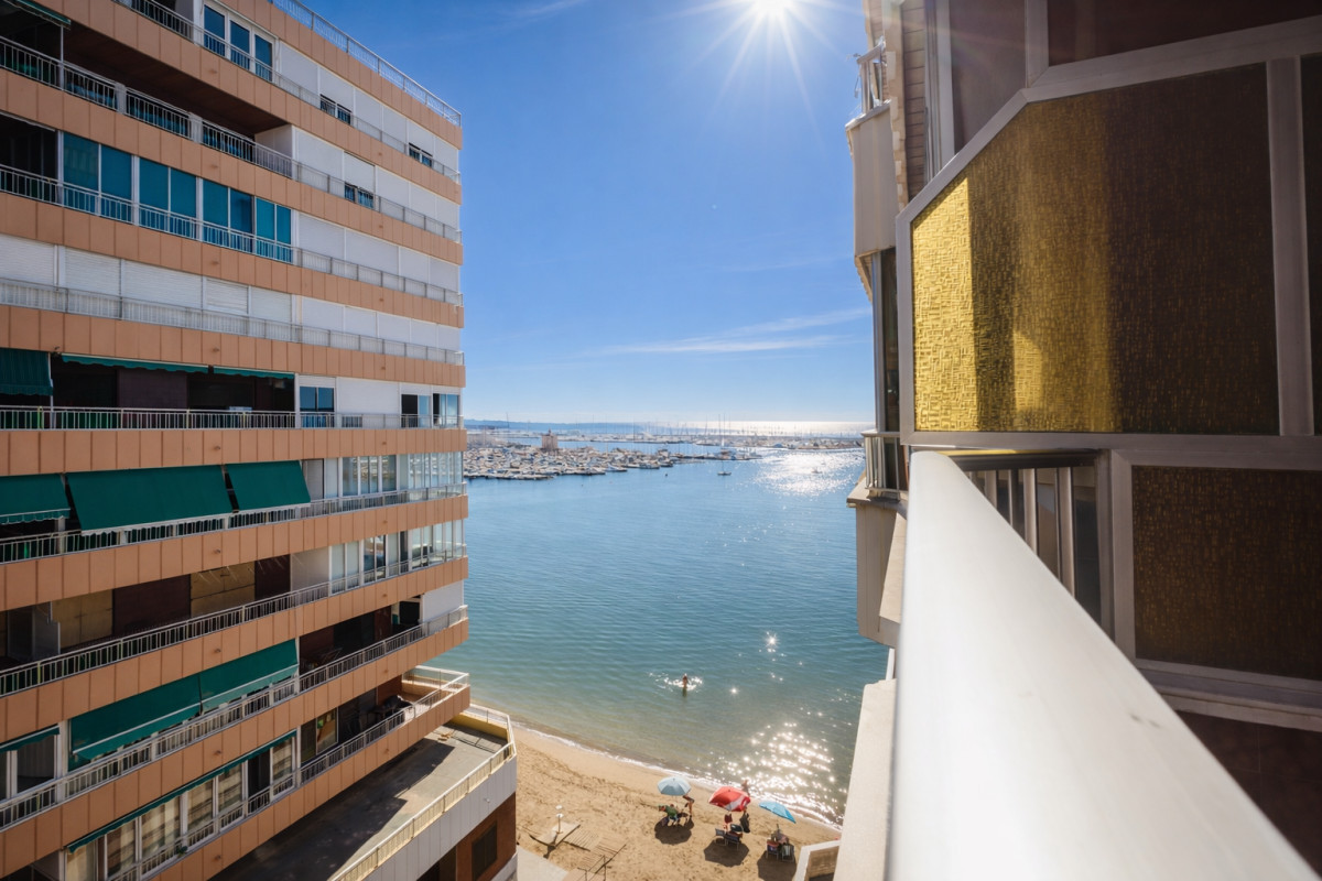 Reventa - Apartamento / piso - Torrevieja - Playa del Acequión