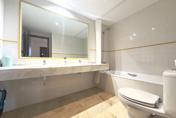 Reventa - Apartamento / piso - Torrevieja - Punta prima