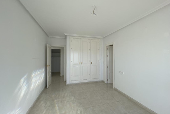 Obra nueva - Apartamento / piso - Orihuela