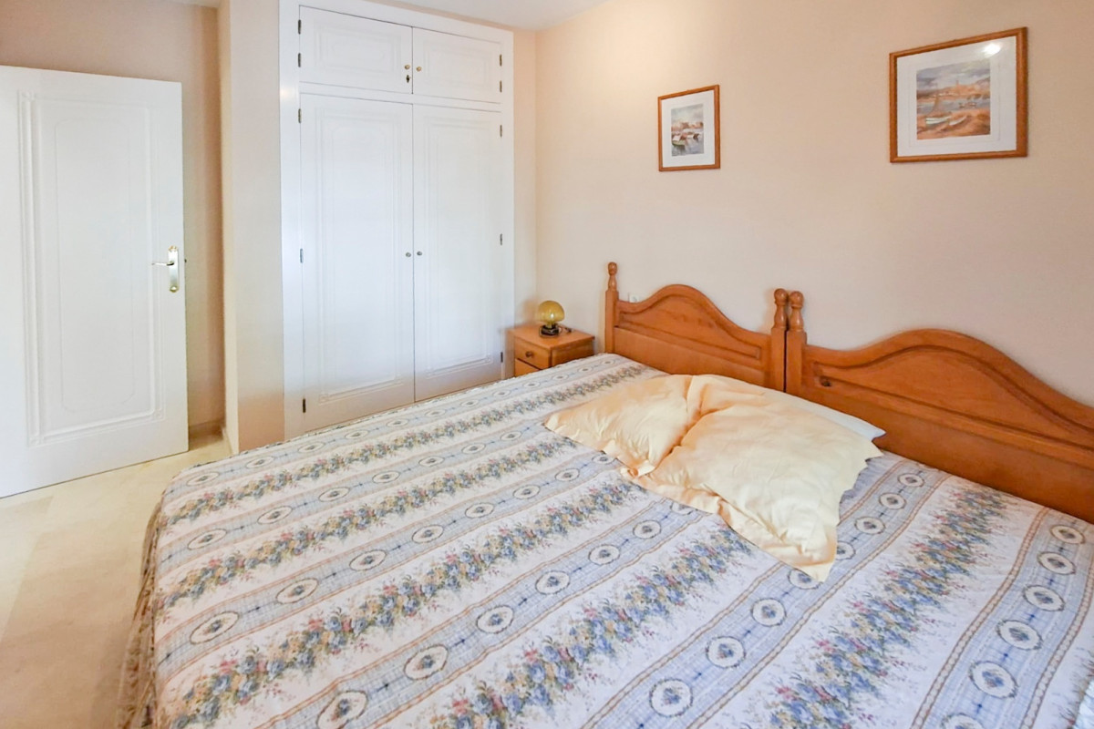 Resale - Town House - Villamartin