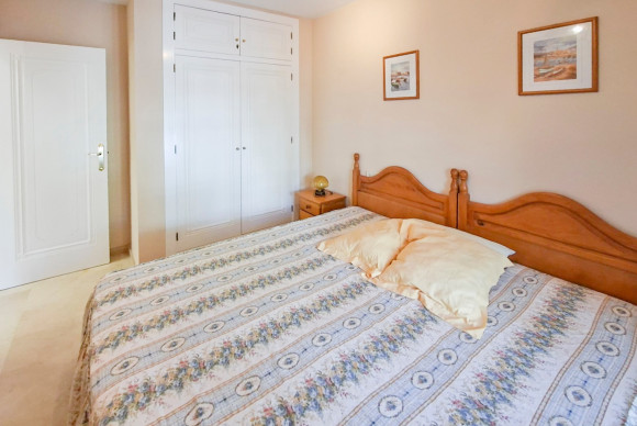 Resale - Town House - Villamartin