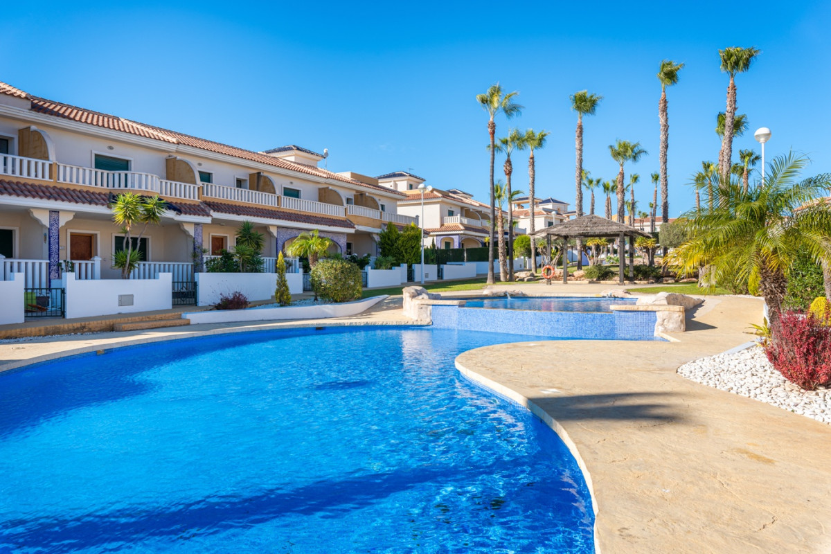 Reventa - Apartamento / piso - Ciudad Quesada - Doña Pepa