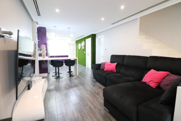 Reventa - Adosado - Redovan - Redovan - Town