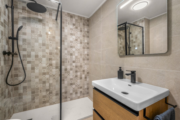 Reventa - Apartamento / piso - Torrevieja - Playa Del Cura