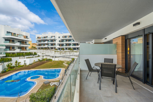 Reventa - Apartamento / piso - Orihuela Costa - Los Dolses