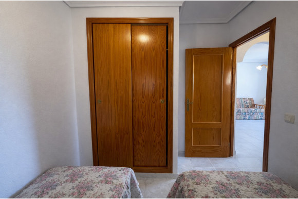 Reventa - Apartamento / piso - Torrevieja - PLAYA DE LA MATA