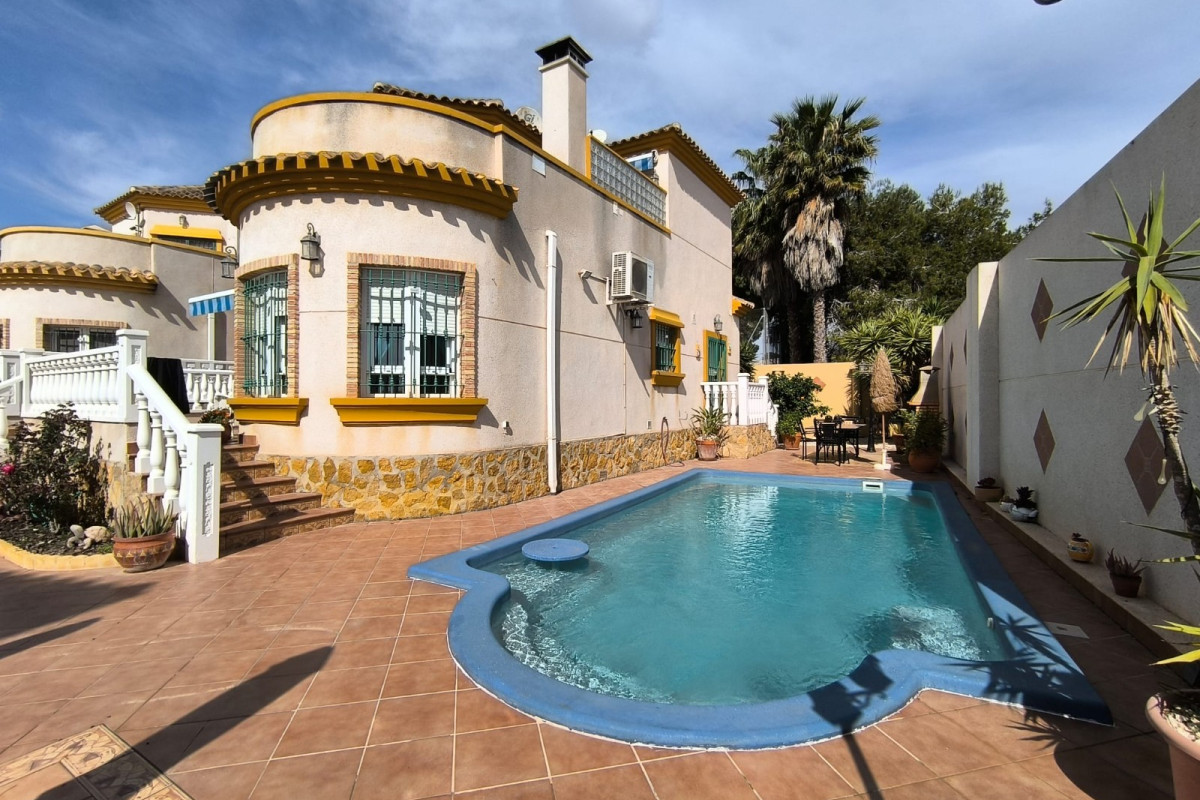 Reventa - Detached Villa - Guardamar del Segura - El Raso