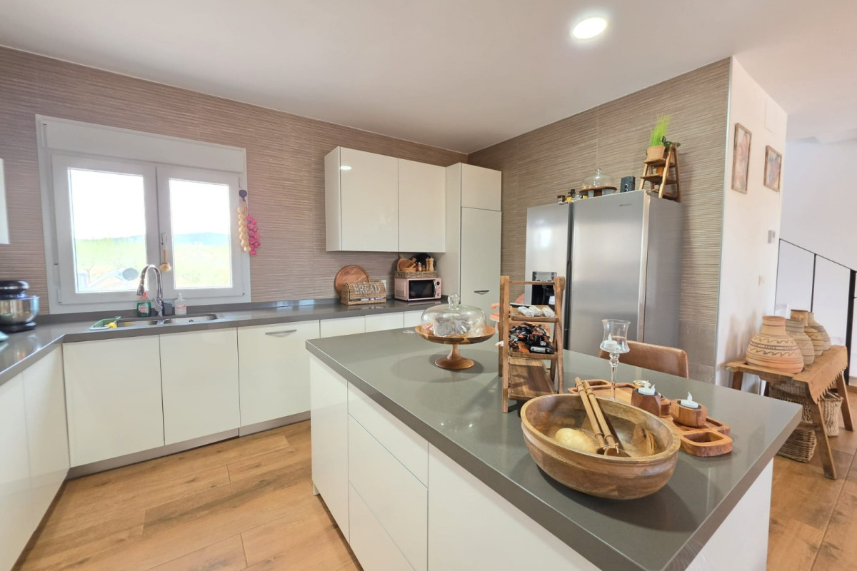 Reventa - Country Property - Pinoso - Pinoso - Country