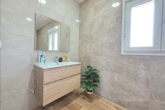 Reventa - Country Property - Pinoso - Pinoso - Country