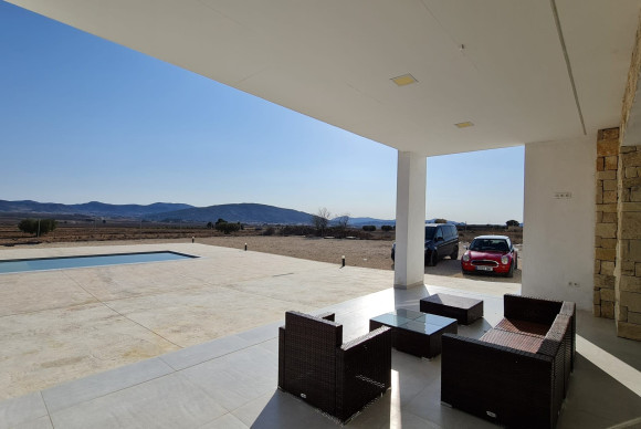 Reventa - Country Property - Pinoso - Pinoso - Country