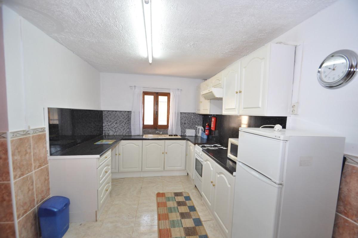 Reventa - Country Property - Pinoso - Pinoso - Town