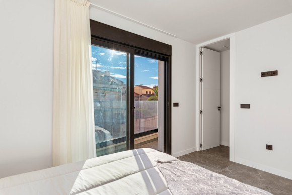 Resale - Semi Detached Villa - Torre de La Horadada - Torre de La Horadada - Town