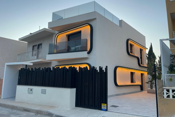 Resale - Semi Detached Villa - Torre de La Horadada - Torre de La Horadada - Town