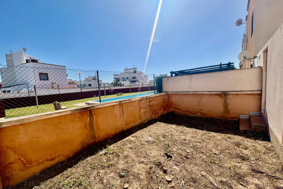 Resale - Bungalow - Orihuela Costa