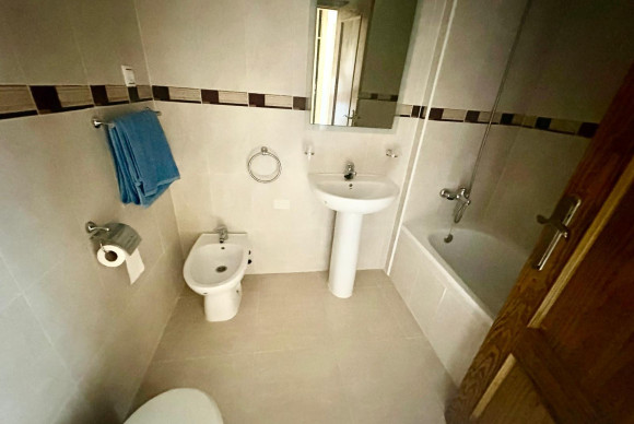 Resale - Bungalow - Orihuela Costa