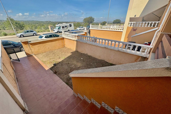 Resale - Bungalow - Orihuela Costa