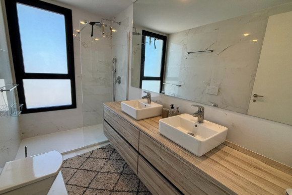 Revente - Apartment / flat - Benidorm - Zona de Poniente