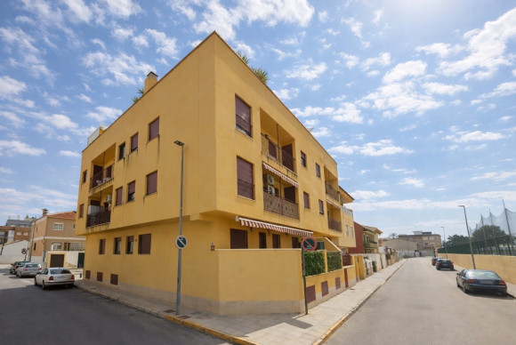 Resale - Apartment  - Formentera del Segura - Formentera - Village