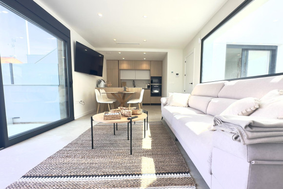 Resale - Bungalow - San Pedro del Pinatar - CENTRO