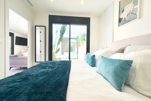 Resale - Bungalow - San Pedro del Pinatar - CENTRO