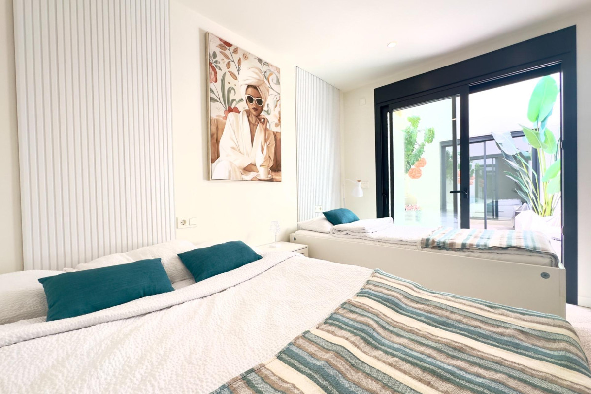 Resale - Bungalow - San Pedro del Pinatar - CENTRO