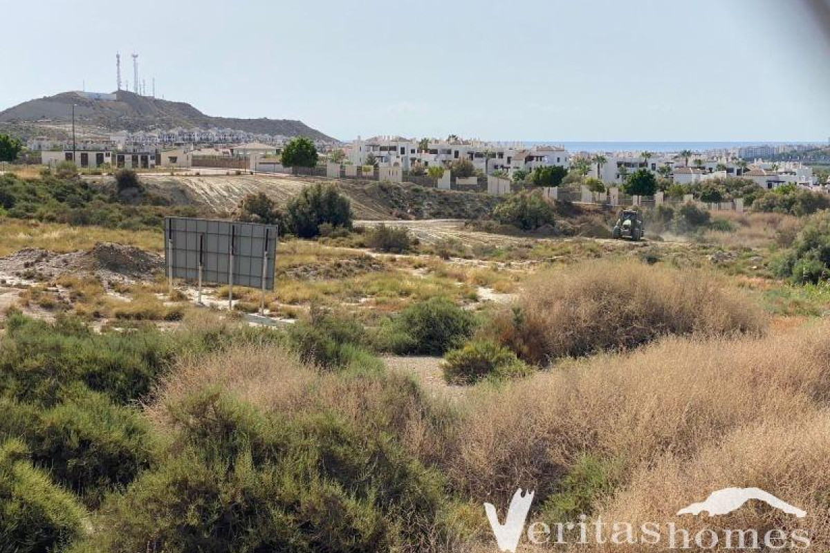 Resale - land - Vera Playa