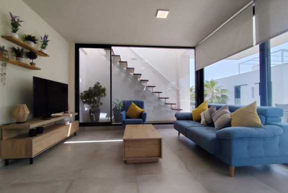 Resale - Apartment  - Mar de Cristal