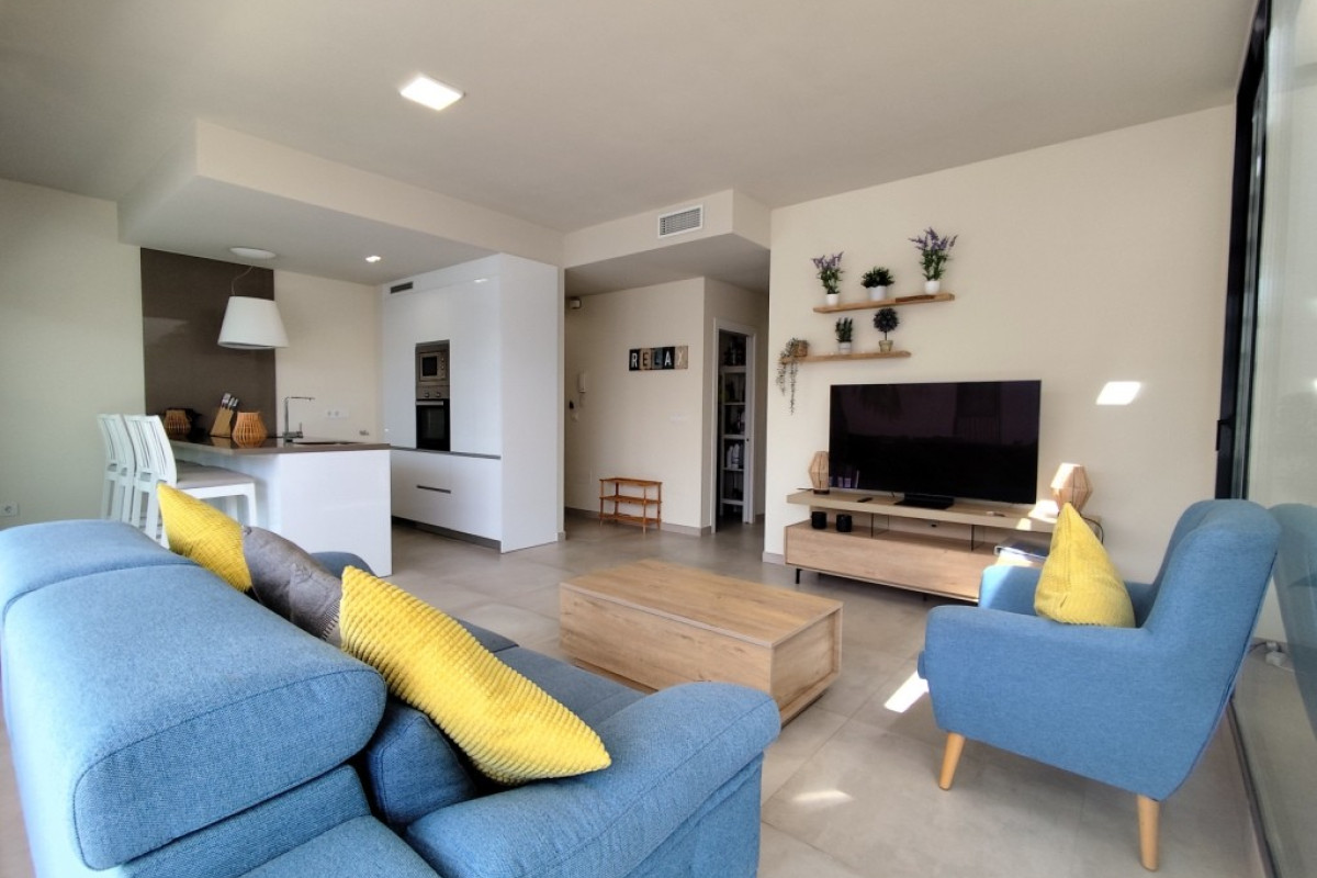 Resale - Apartment  - Mar de Cristal