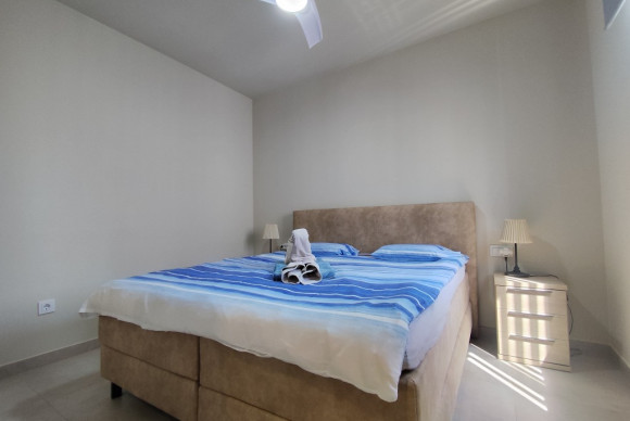 Resale - Apartment  - Mar de Cristal