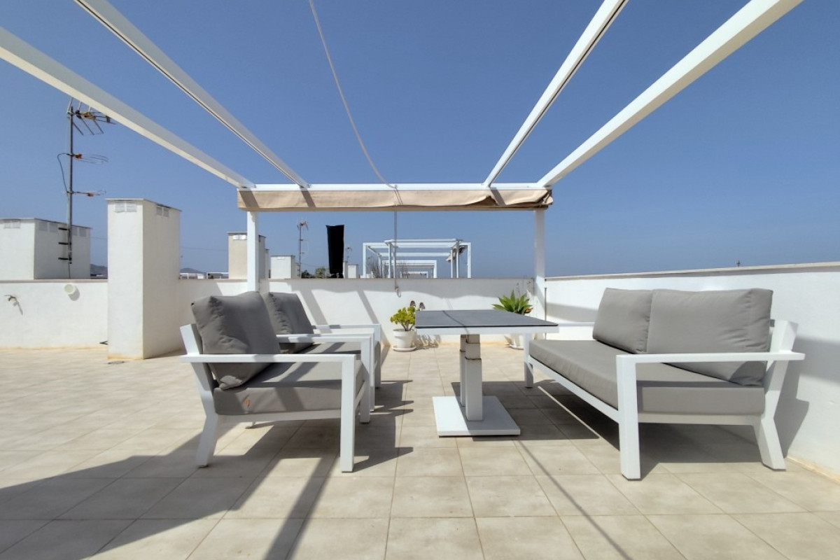 Resale - Apartment  - Mar de Cristal