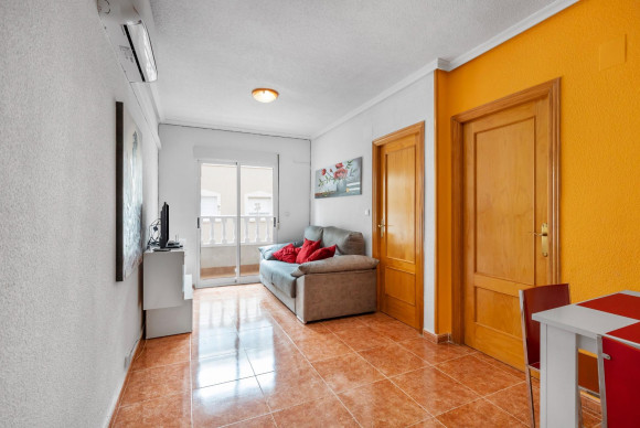 Herverkoop - Appartement  - Torrevieja - Centro - Muelle Pesquero